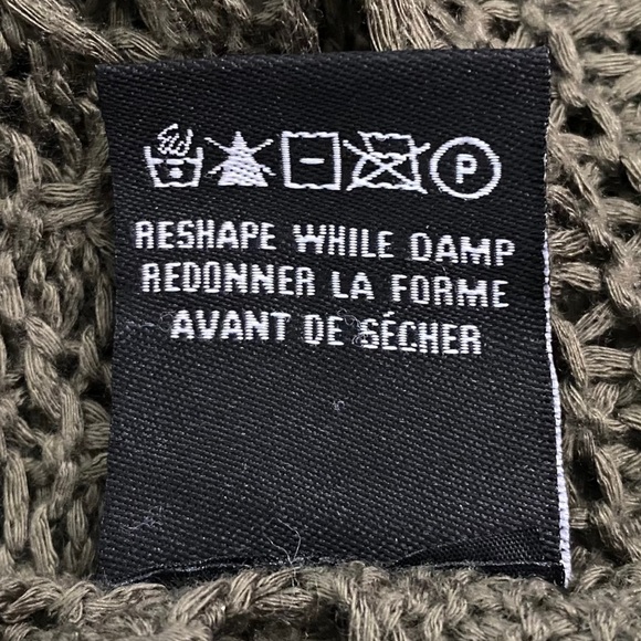 Le Chateau Olive Crochet See Through Top 3/4 Sleeves Boat Neck Small S - Picture 5 of 16